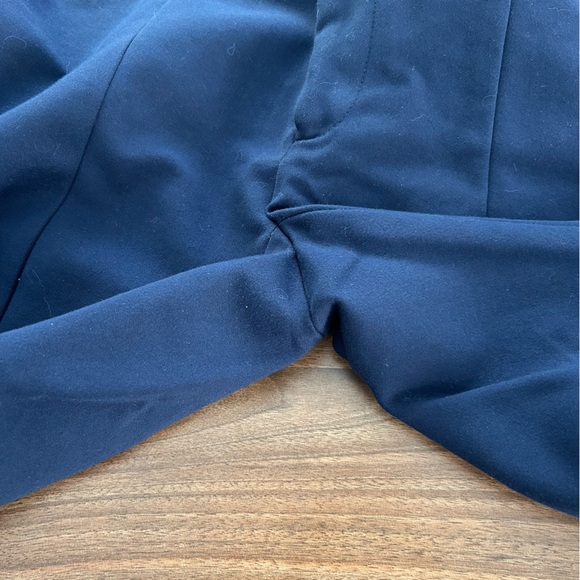 Lilly Pulitzer Navy Blue Chantal Stretch Dinner Pant - Picture 6 of 6